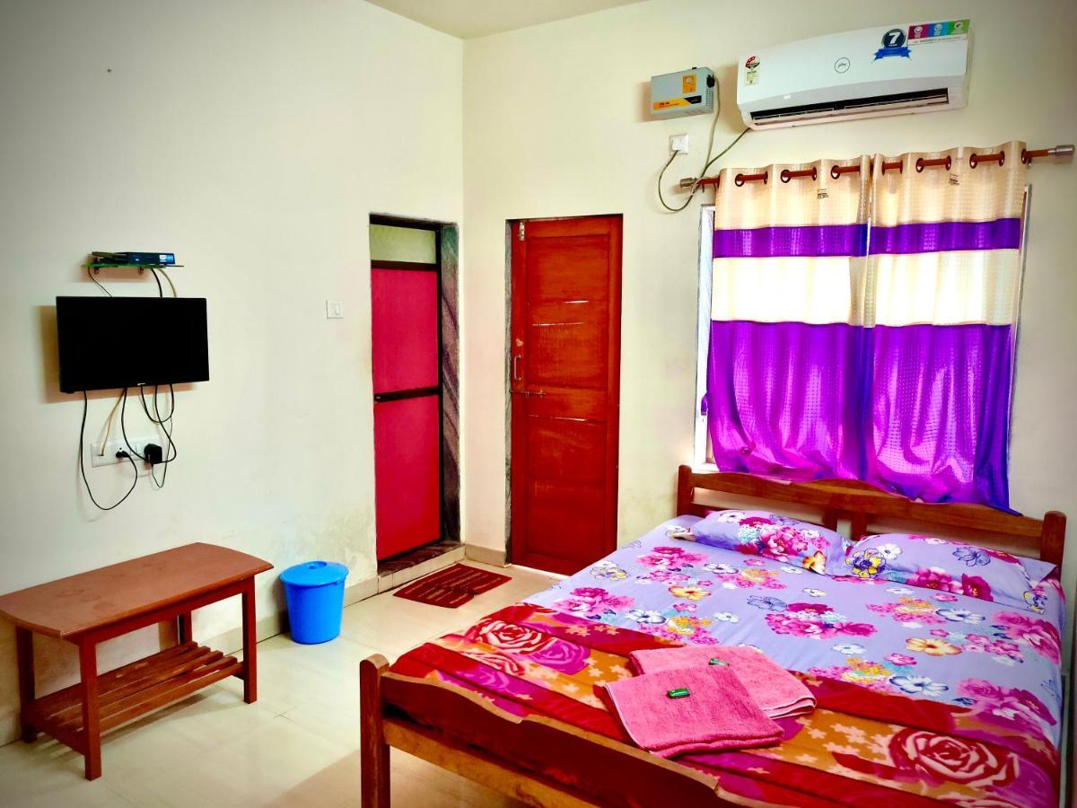 Sam & San Beach Resort Vengurla Exterior photo